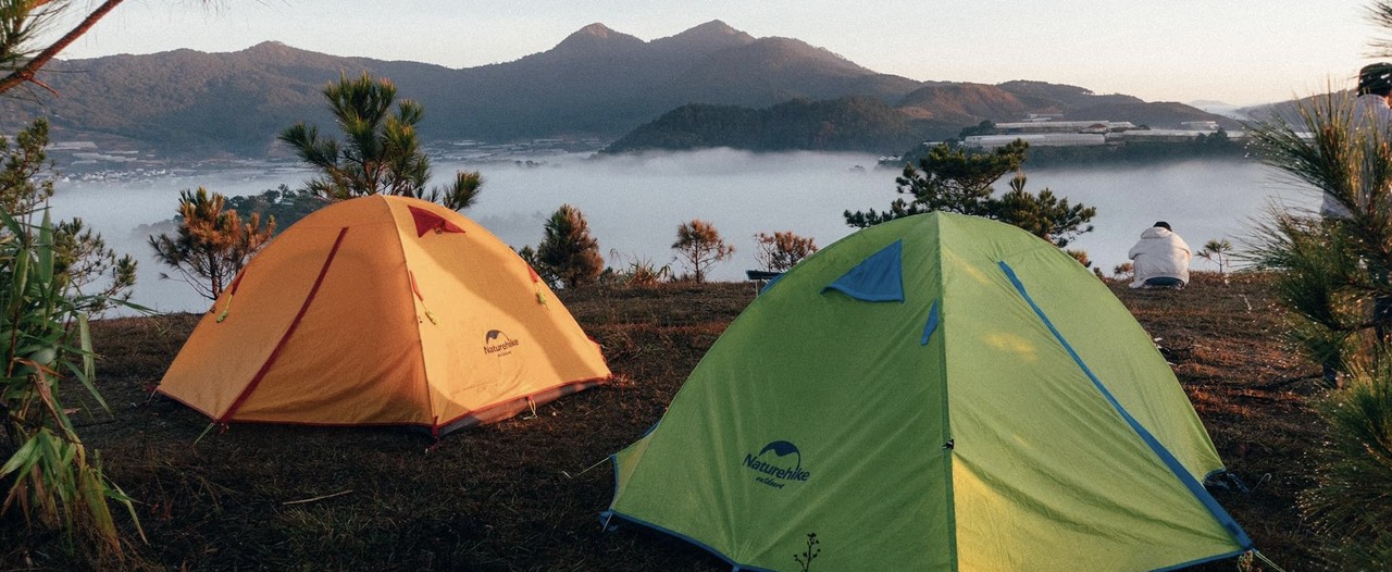 Thuê lều cắm trại tphcm chuyên dùng đi leo núi trekking